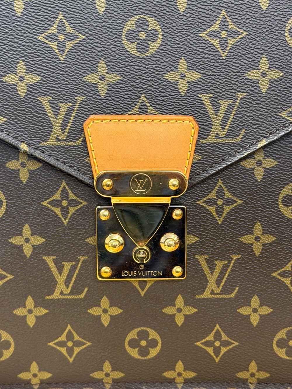 LOUIS VUITTON Monogram Serviette Conseiller Briefcase M10996 LegitGrails Cert - Picture 4 of 16